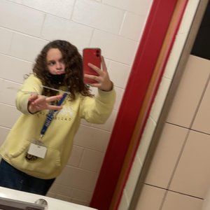 Meet your Posher, Ciera